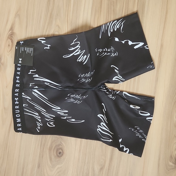 Size Small bike shorts - Picture 4 of 4